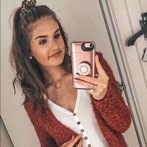 Meet your Posher, Carrington